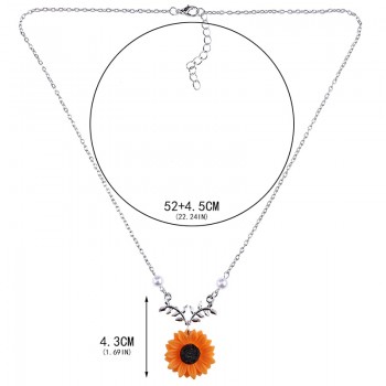 Delicate Sunflower Pendant Necklace For Women Creative Imitation Pearls Jewelry Necklace 